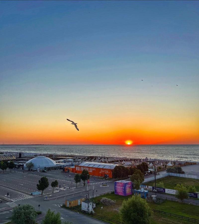 Monalissa Summerland Apartment Mamaia Luaran gambar